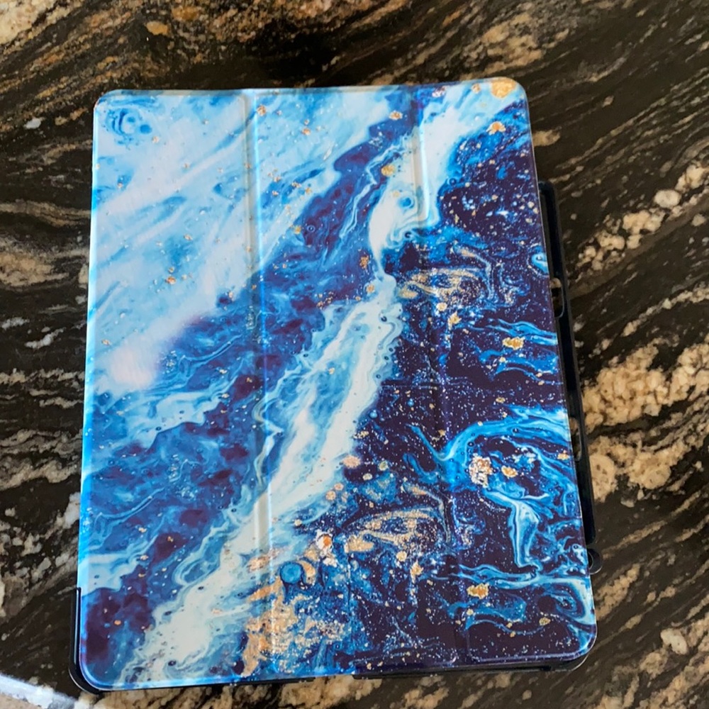 Fintie iPad 12 inch iPad new 2020 model. Brand New
